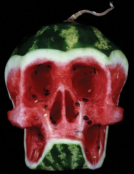 Caveiras feitas com partes de frutas e vegetais por Dimitri Tsykalov (2)