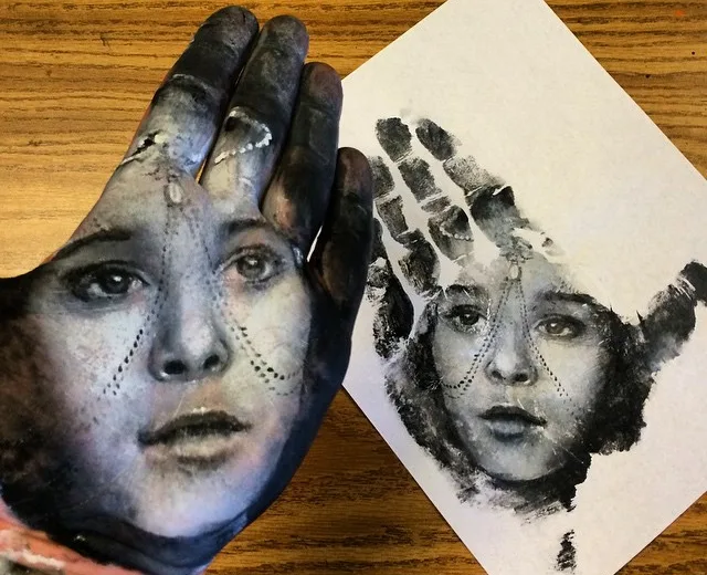 Pinturas diferentes feitas na mão (3)