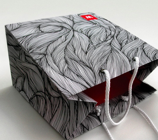 Design de embalagens para sua inspiração, são embalagens de vários tipos, garrafas, sacolas e muito mais.