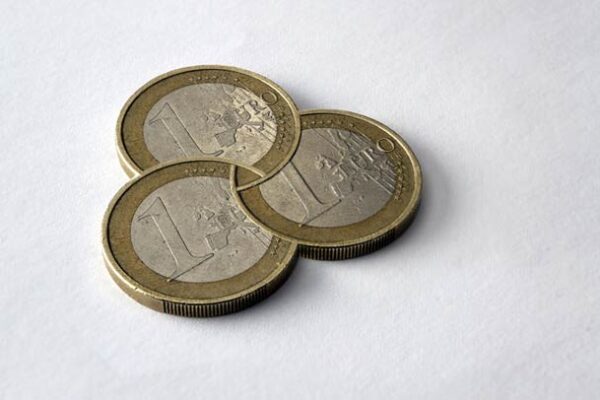 Giuseppe Colarusso transforma os objetos de vida cotidianos em obras quase surrealistas, inspire-se (12)