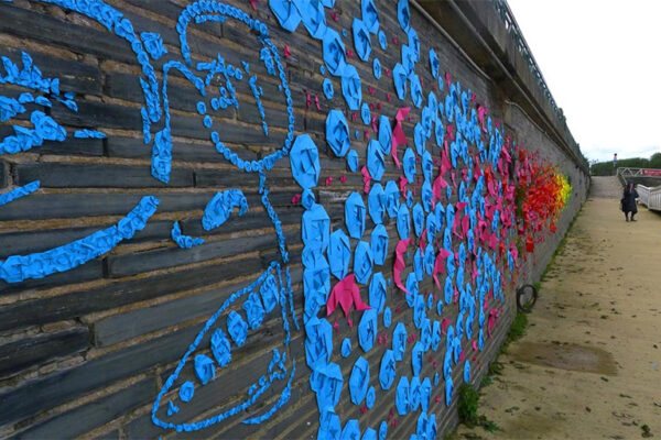 artista francesa Mademoiselle Maurice utiliza mais de 30 mil peças de origami para fazer sua street art (6)