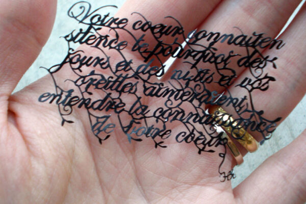 Aprenda como se faz recortes com Hina Aoyama (2)