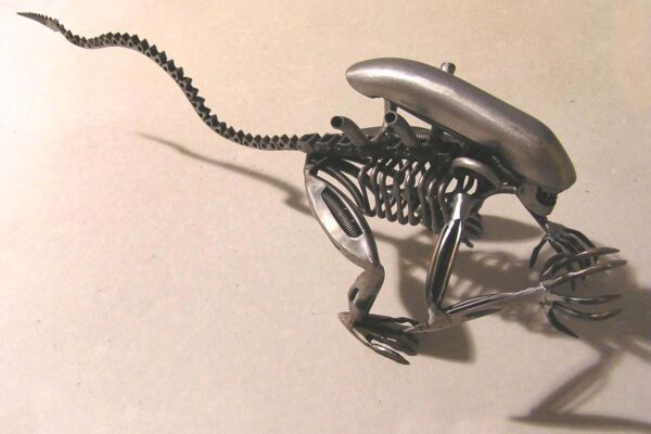 Esculturas feitas com ferro e metais (9)