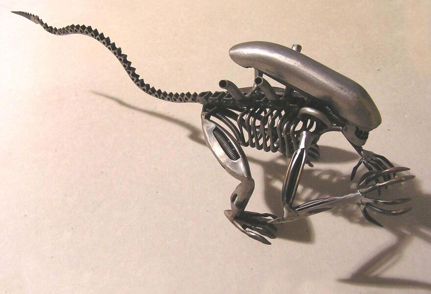 Esculturas feitas com ferro e metais (9)