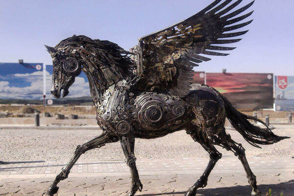 Esculturas fantásticas feitas com ferro (9)