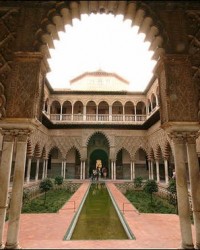 Belos motivos para você tirar fotos simétricas, 30 exemplos para inspiração.