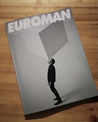 Inspiração de Design Gráfico, vários modelos de capas de revista para sua inspiração.